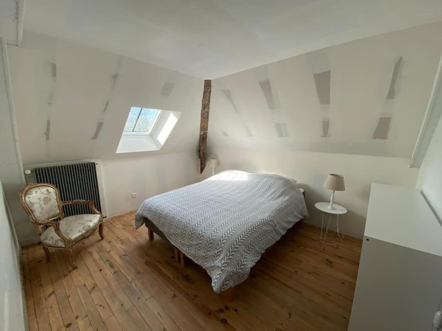 Maison Leocha Sablons-sur-Huisne Экстерьер фото